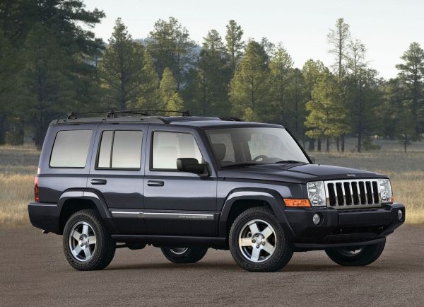 Jeep Commander 5.7i HEMI V8