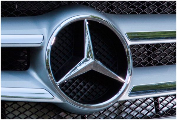 Mercedes-Benz logo